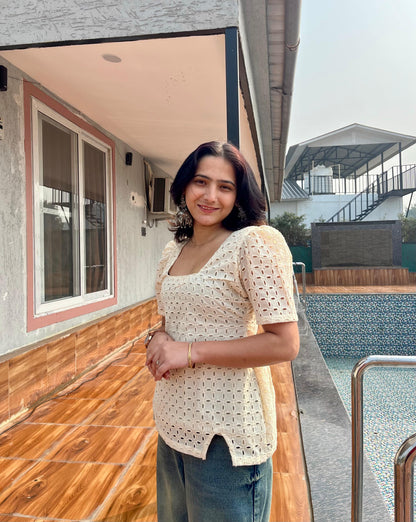 Aida Hakoba Short Kurti