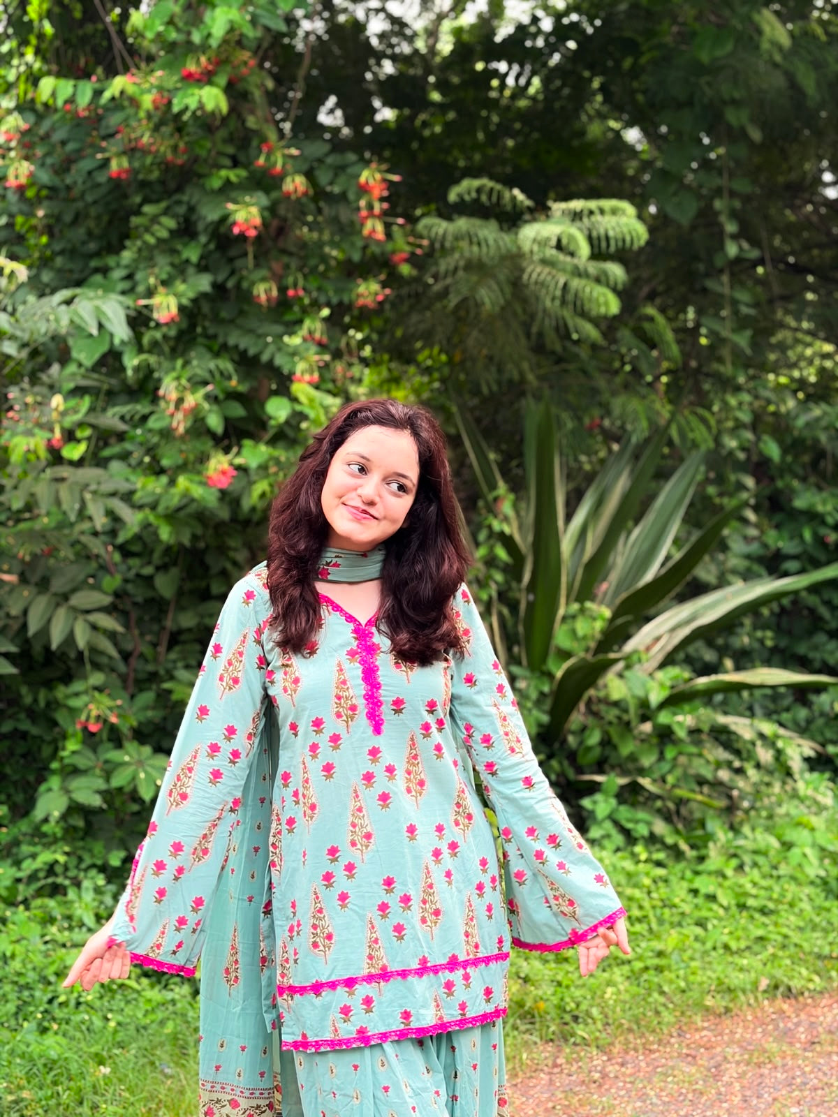 Baarish Set