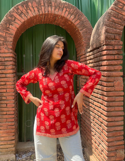 Sharvi straight short kurti