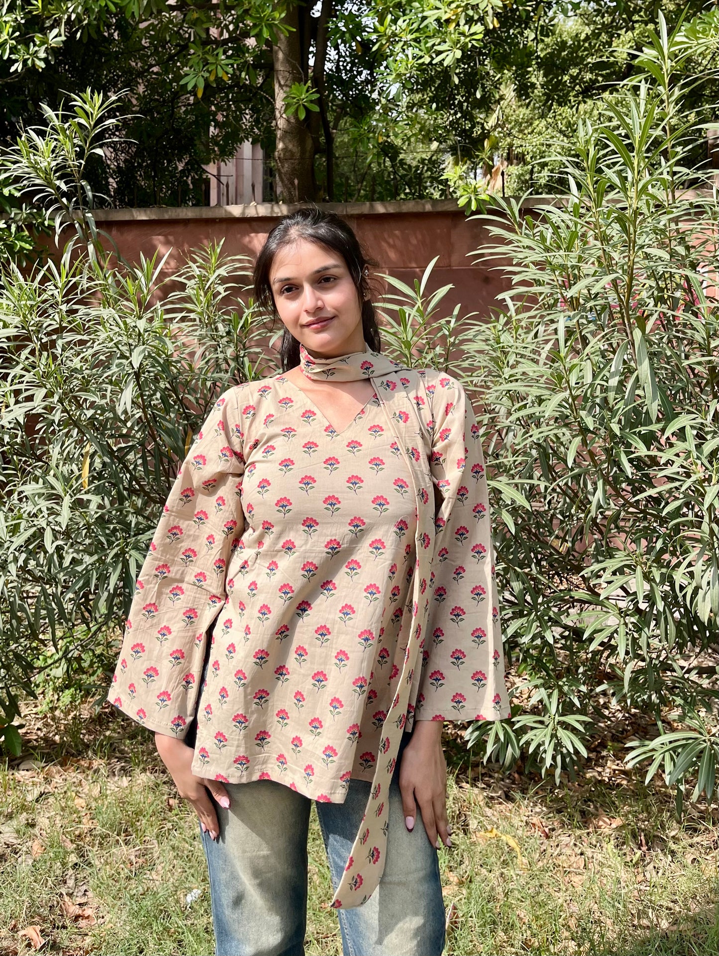 Piya Straight Short Kurti ( with neck band )
