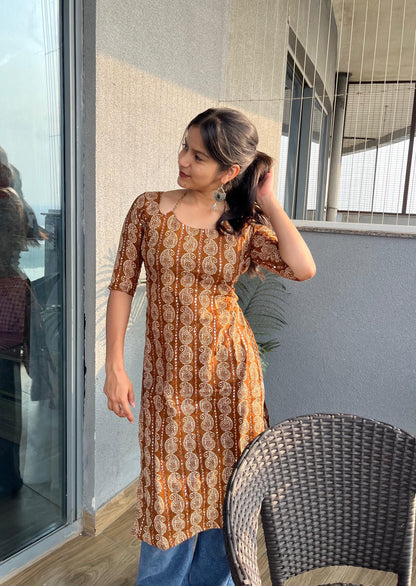 Madhur Long Kurti