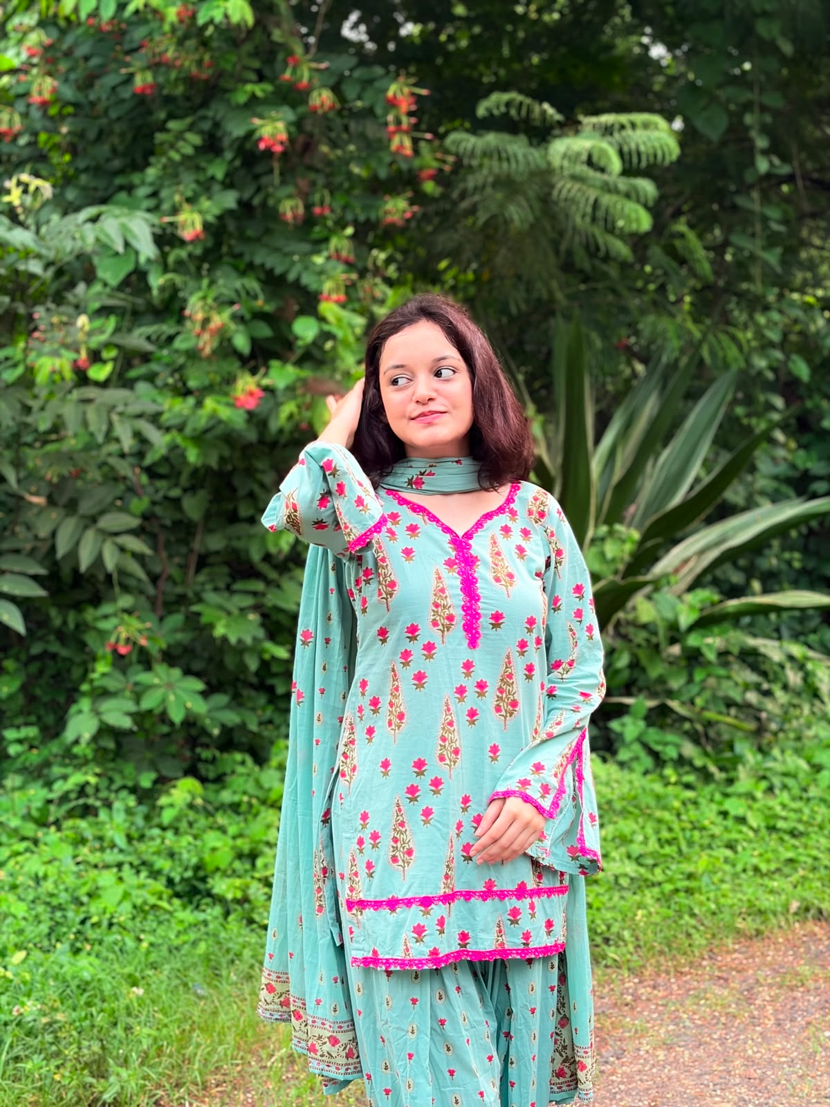 Baarish Set