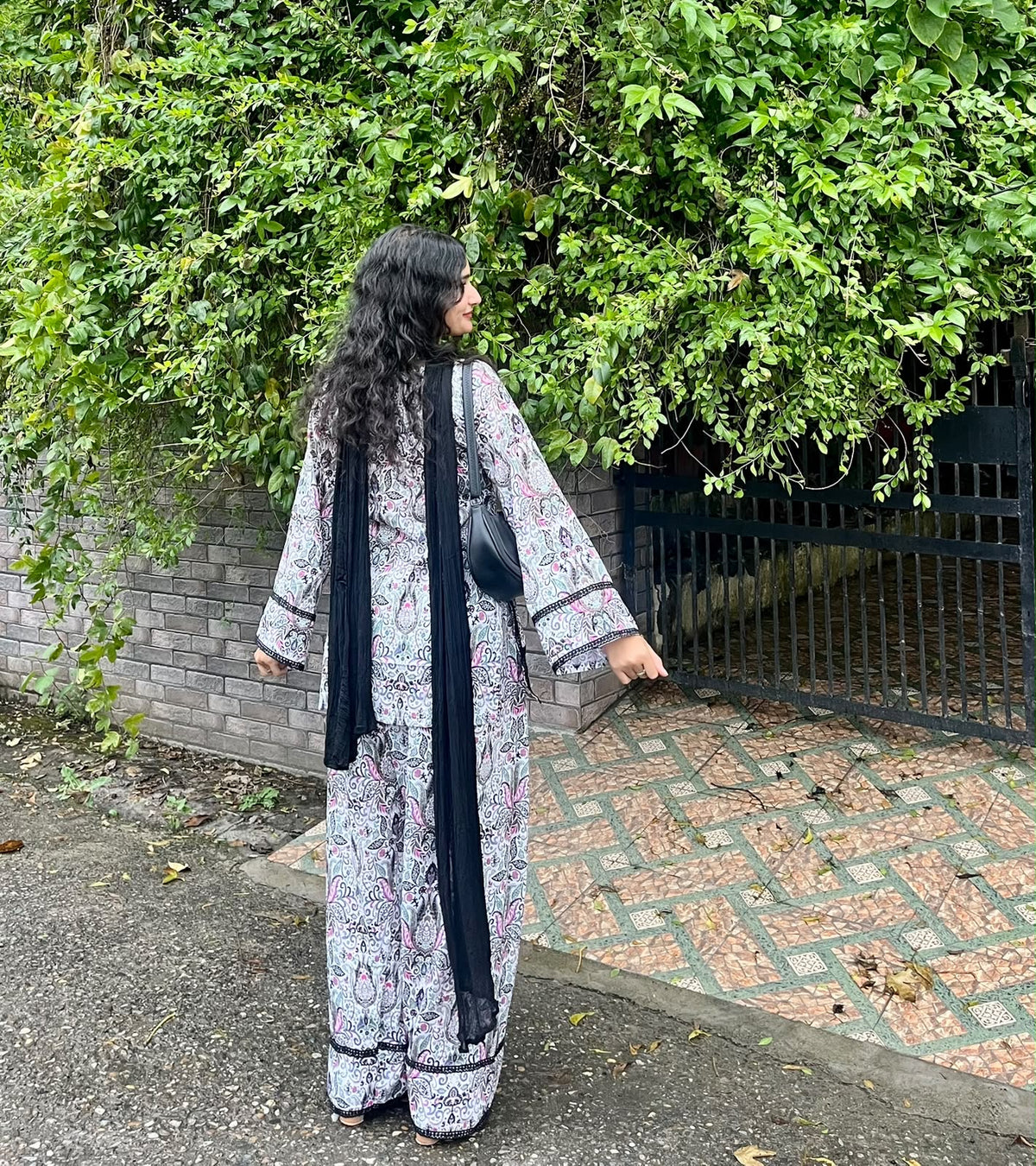 Iniya Set