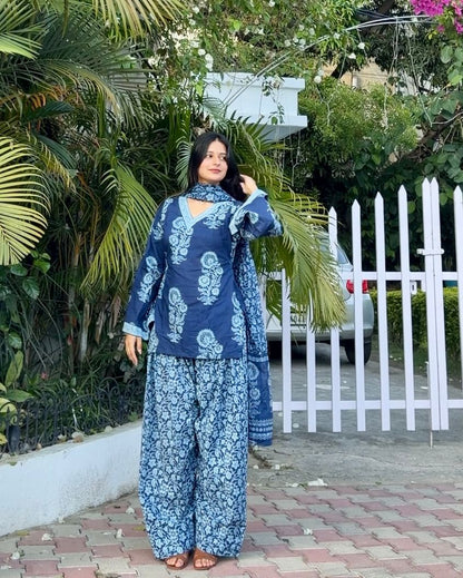 Dolphine Farshi Salwar Set