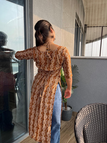 Madhur Long Kurti