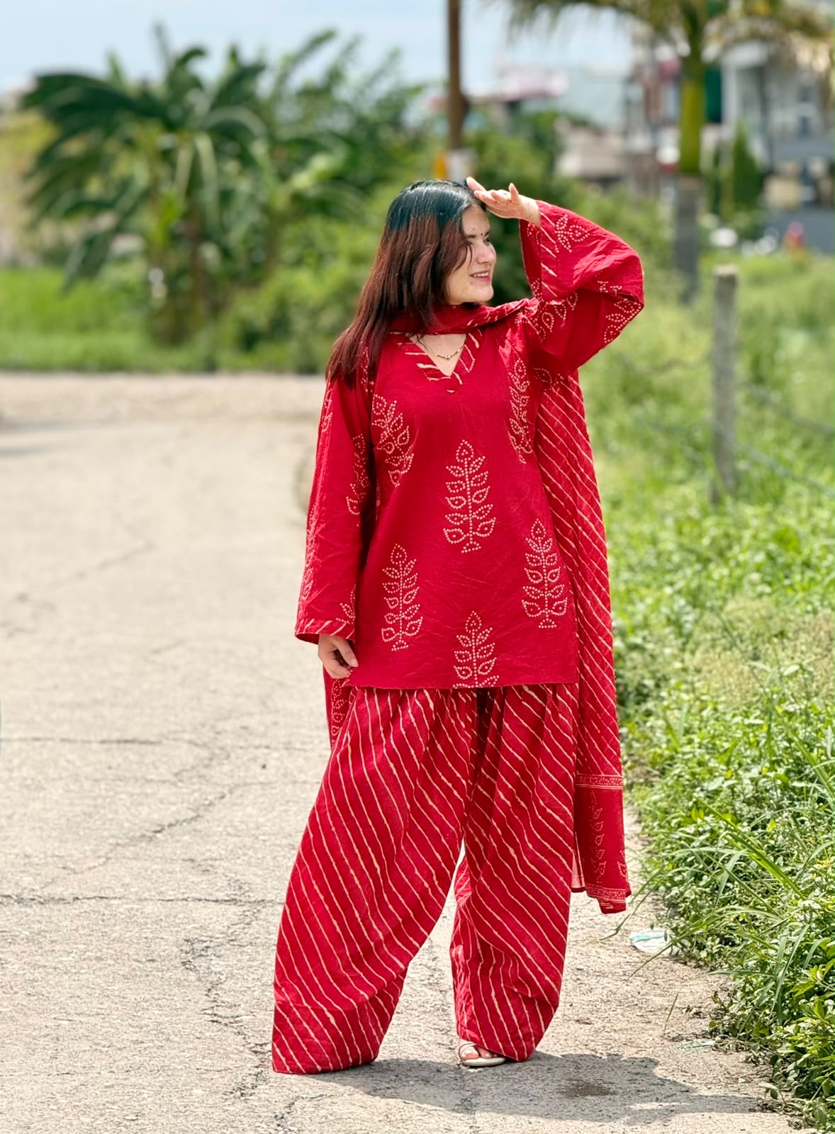 Renuka Farshi Set