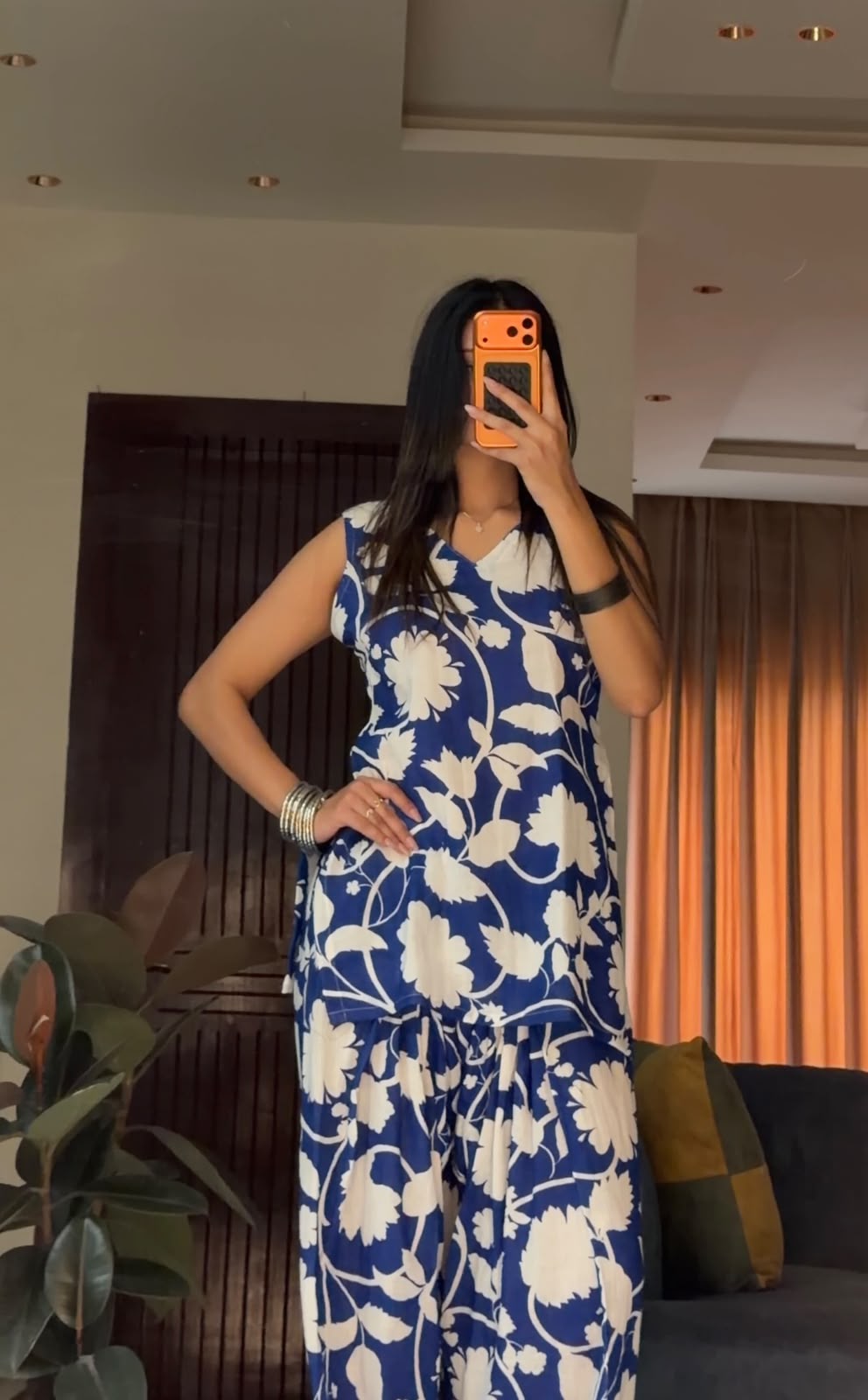 Vanya Farshi Set