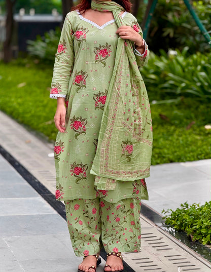 Pista Phool Set