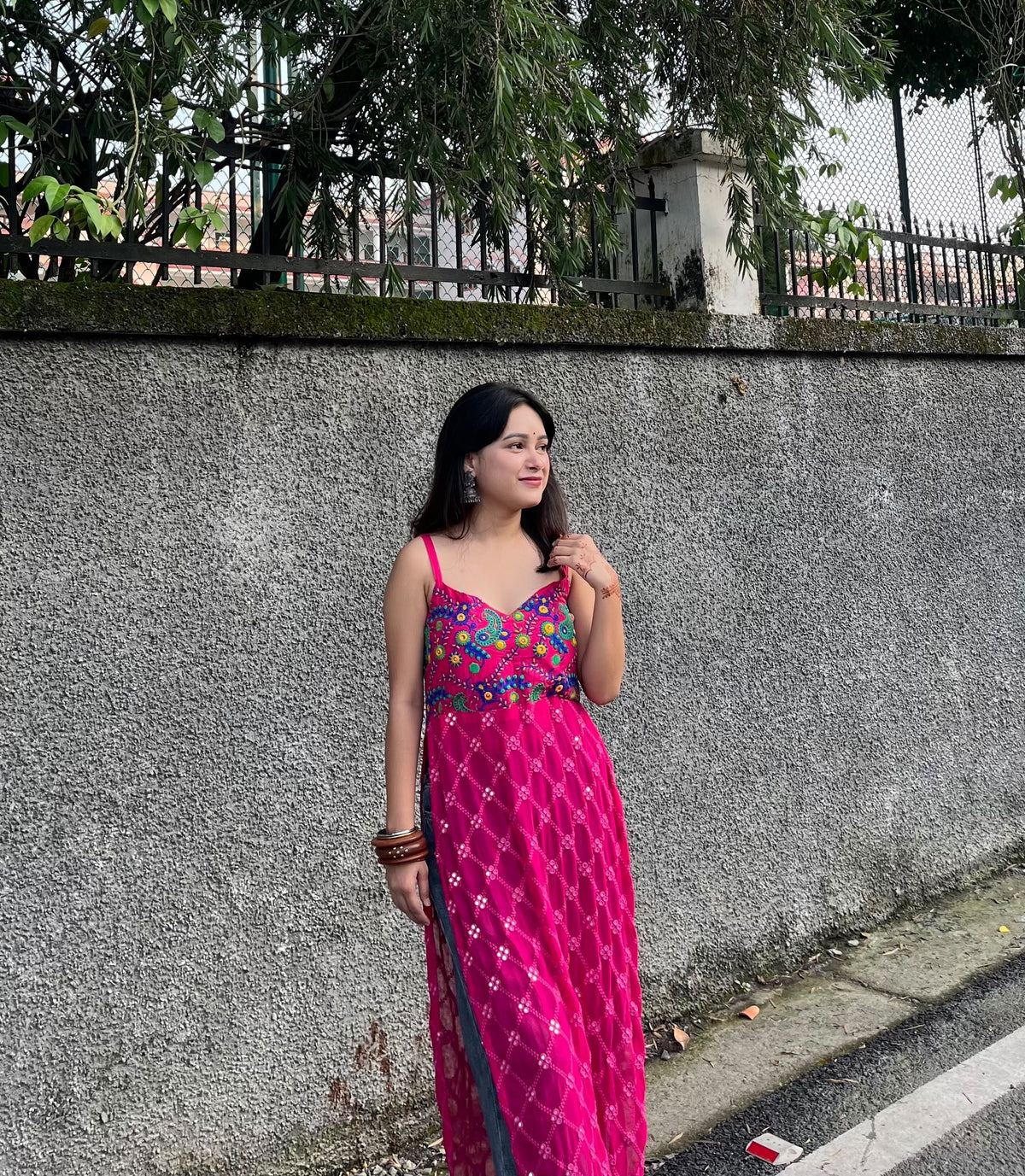Navrangi Backless In Pink