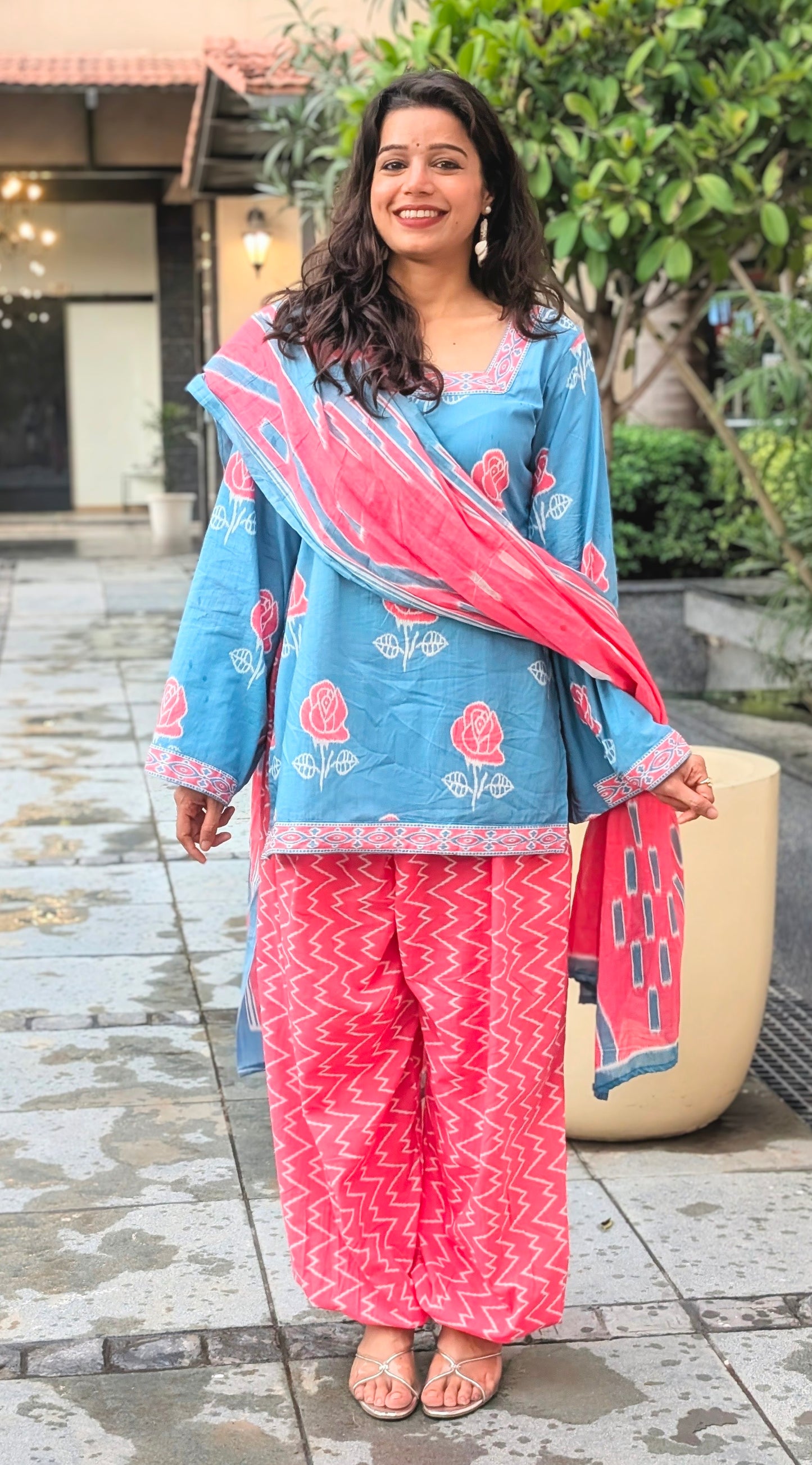 Sriya Balloon Pants Set