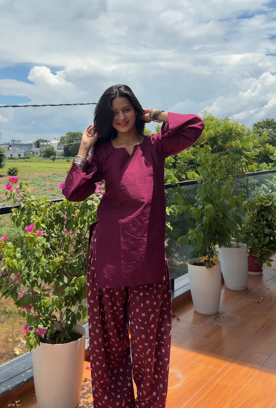 Tanvi Farshi Set