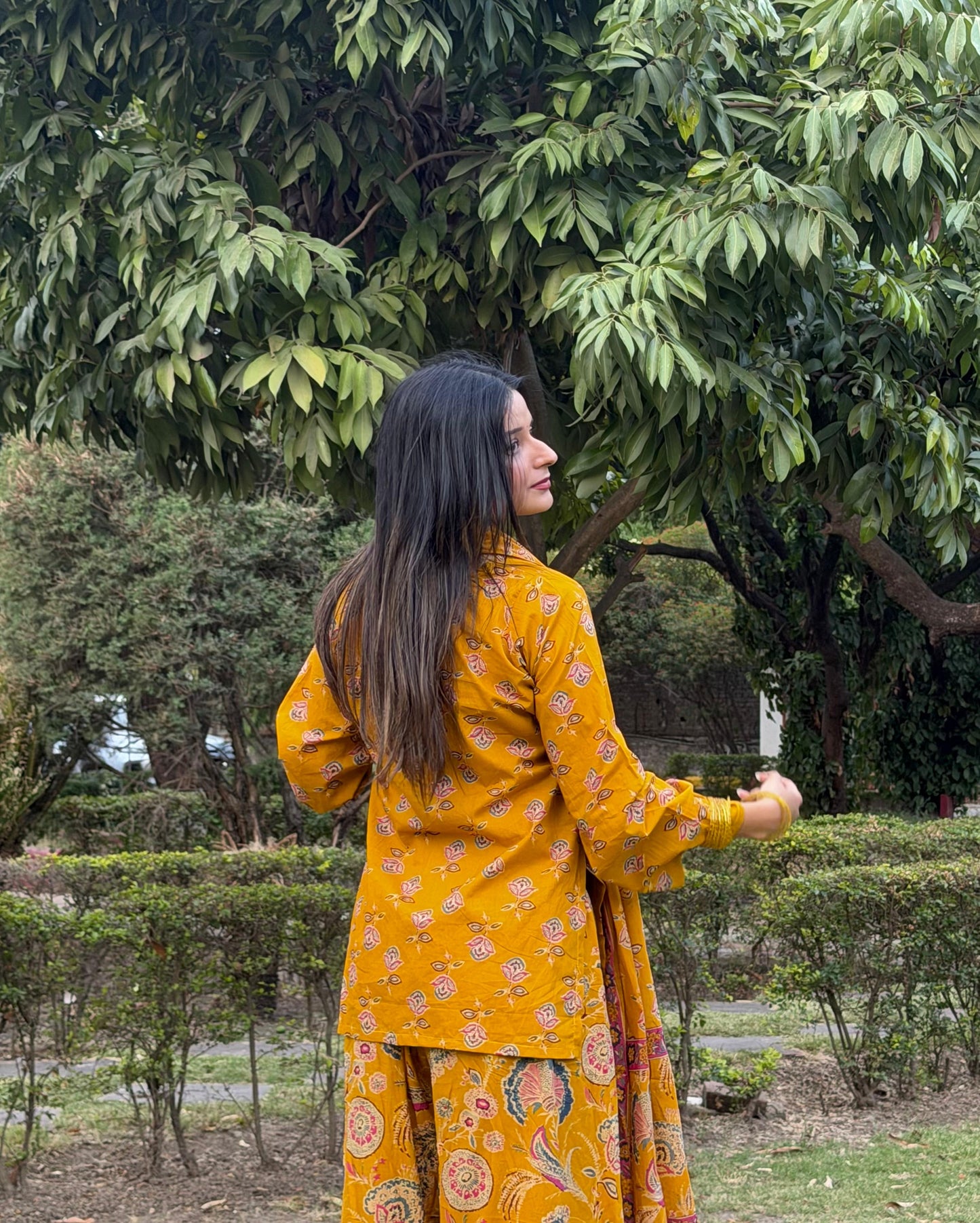 Komal Farshi Salwar Set