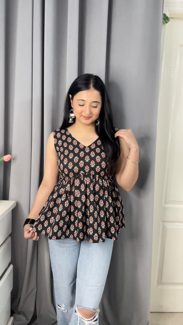 Elu Short Kurti