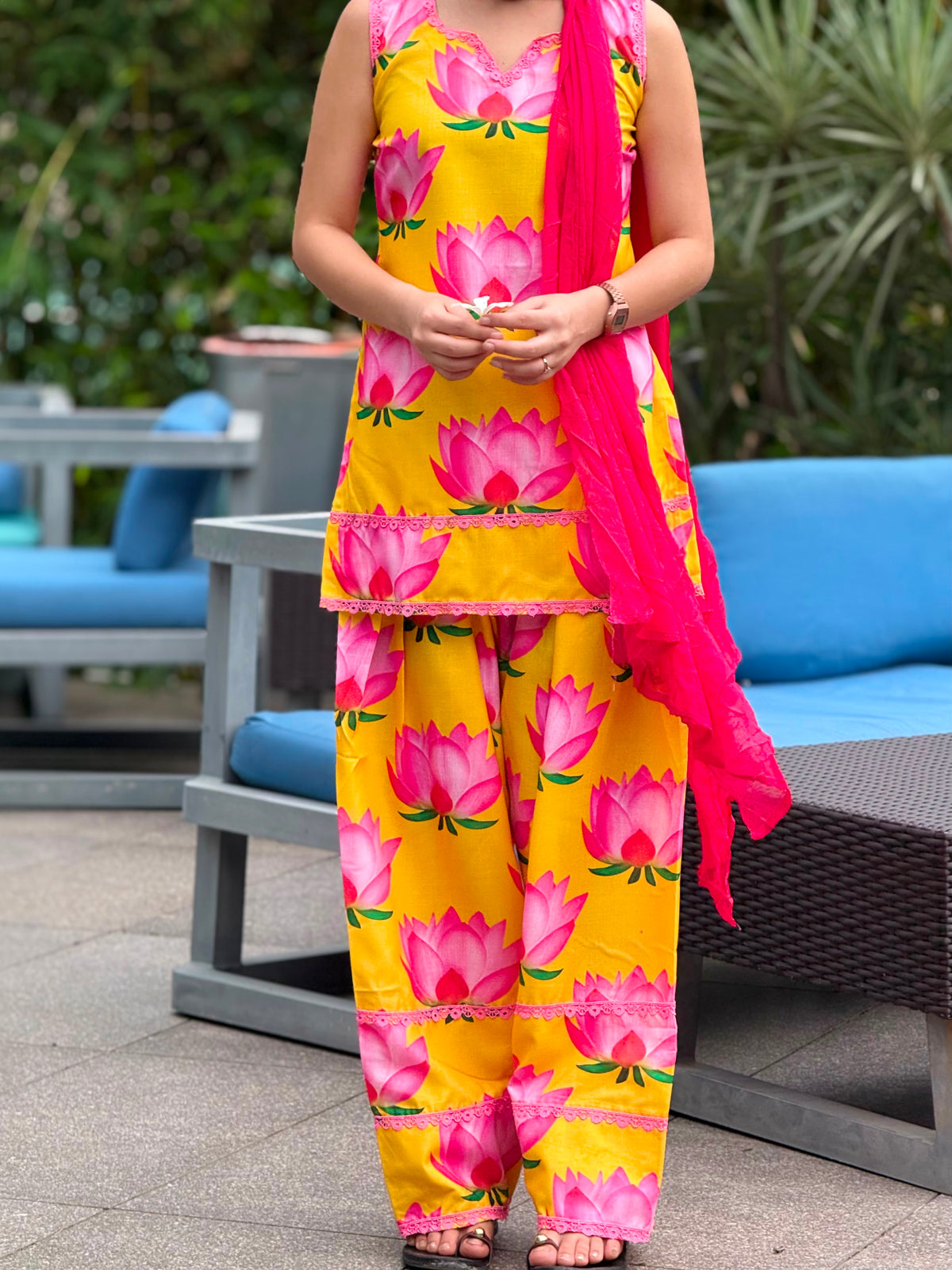Basanti Set