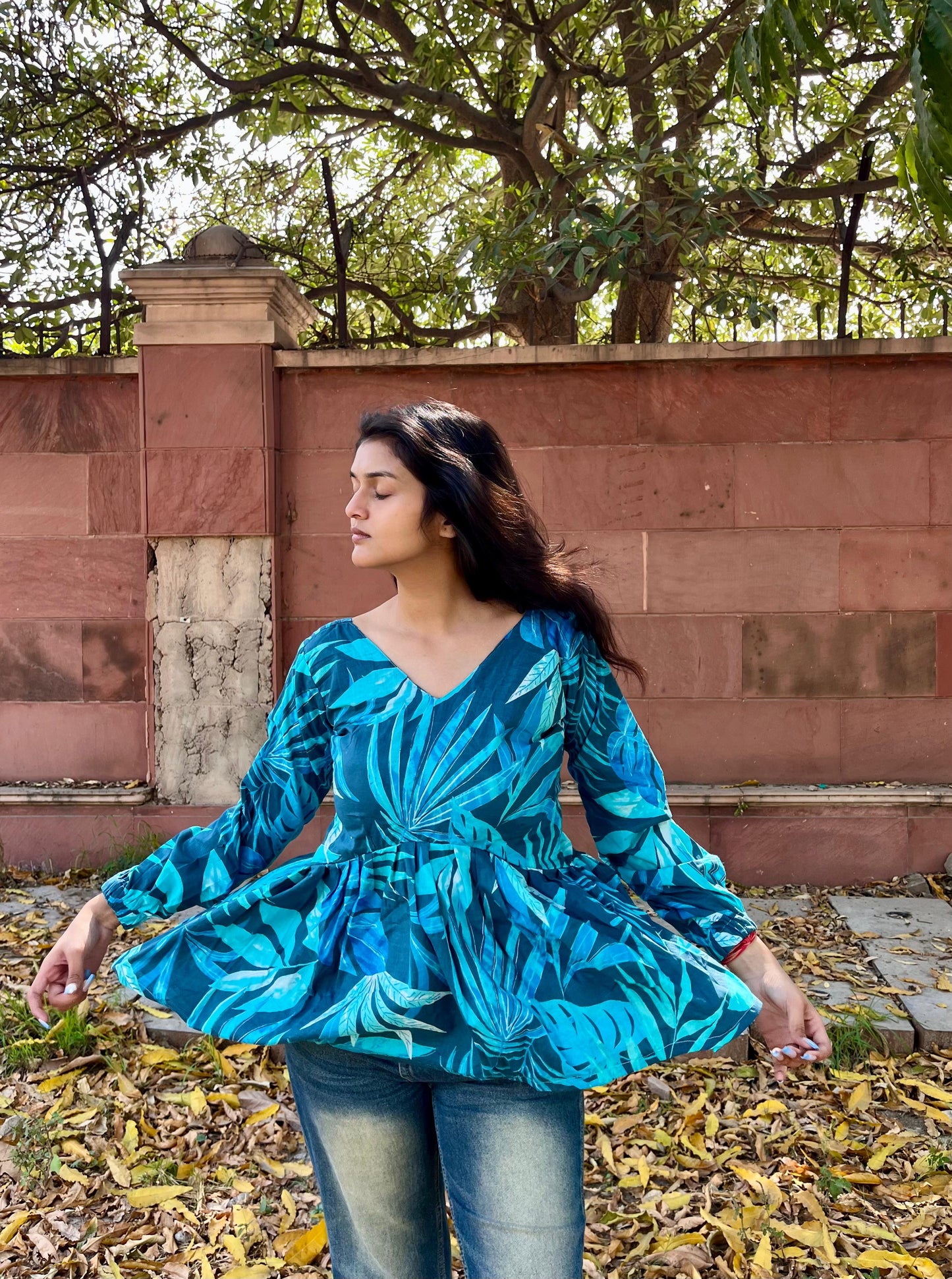 Nadira Backless Peplum Kurti