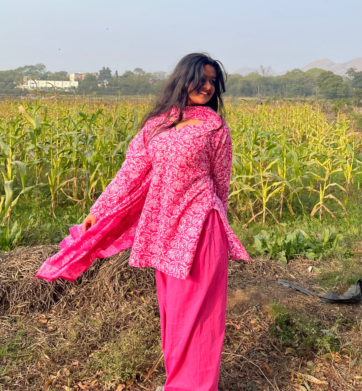 Anika Farshi Salwar Set