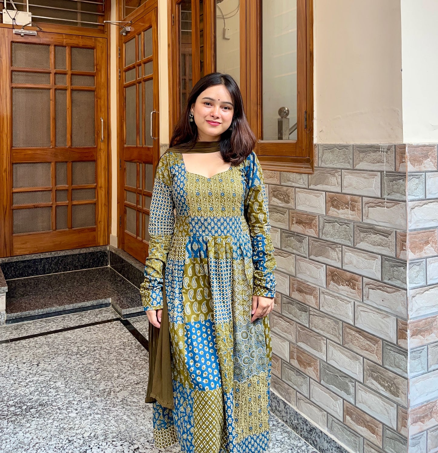 Dhaarika Set