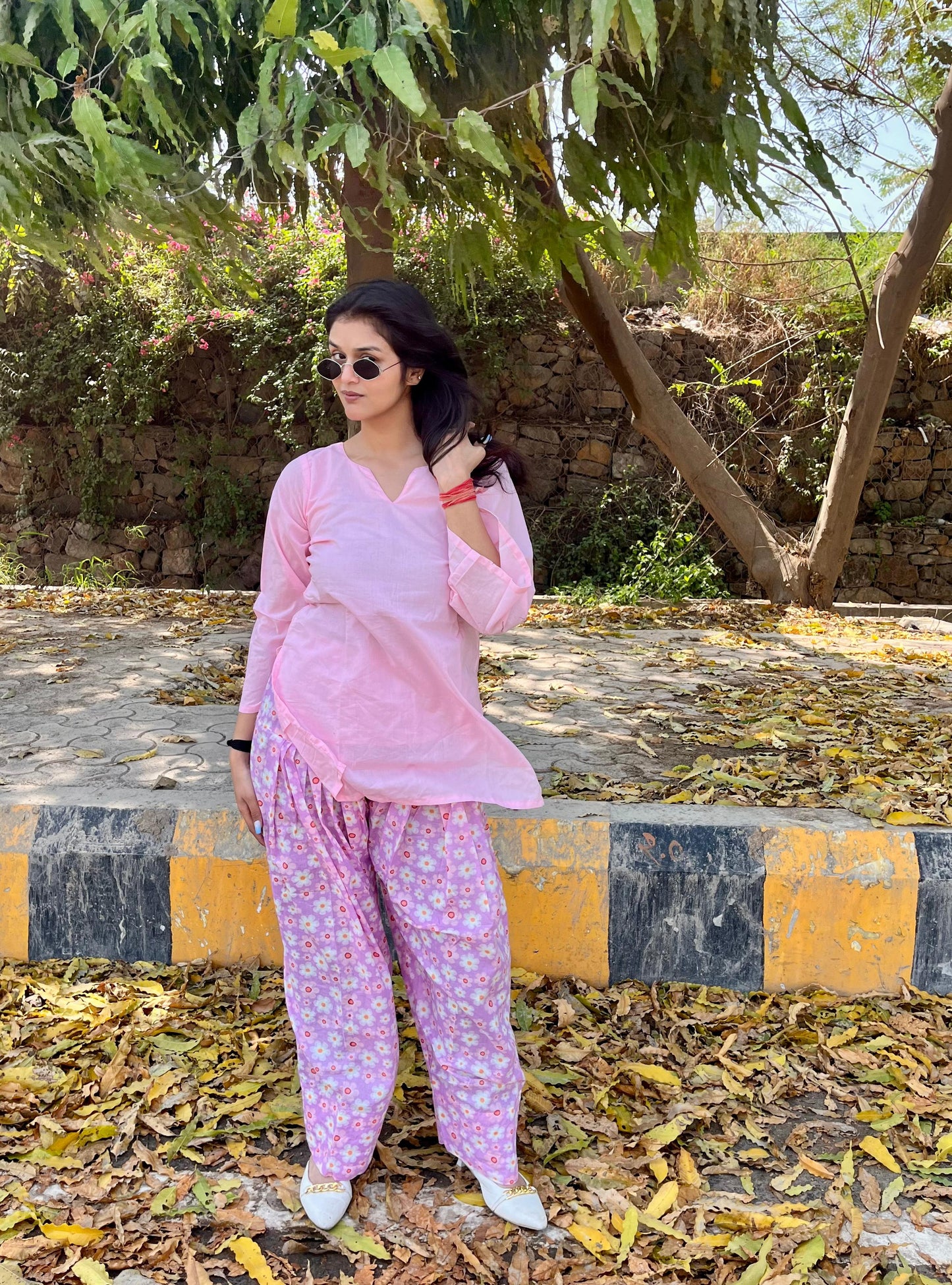 Pink daisy Farshi Set