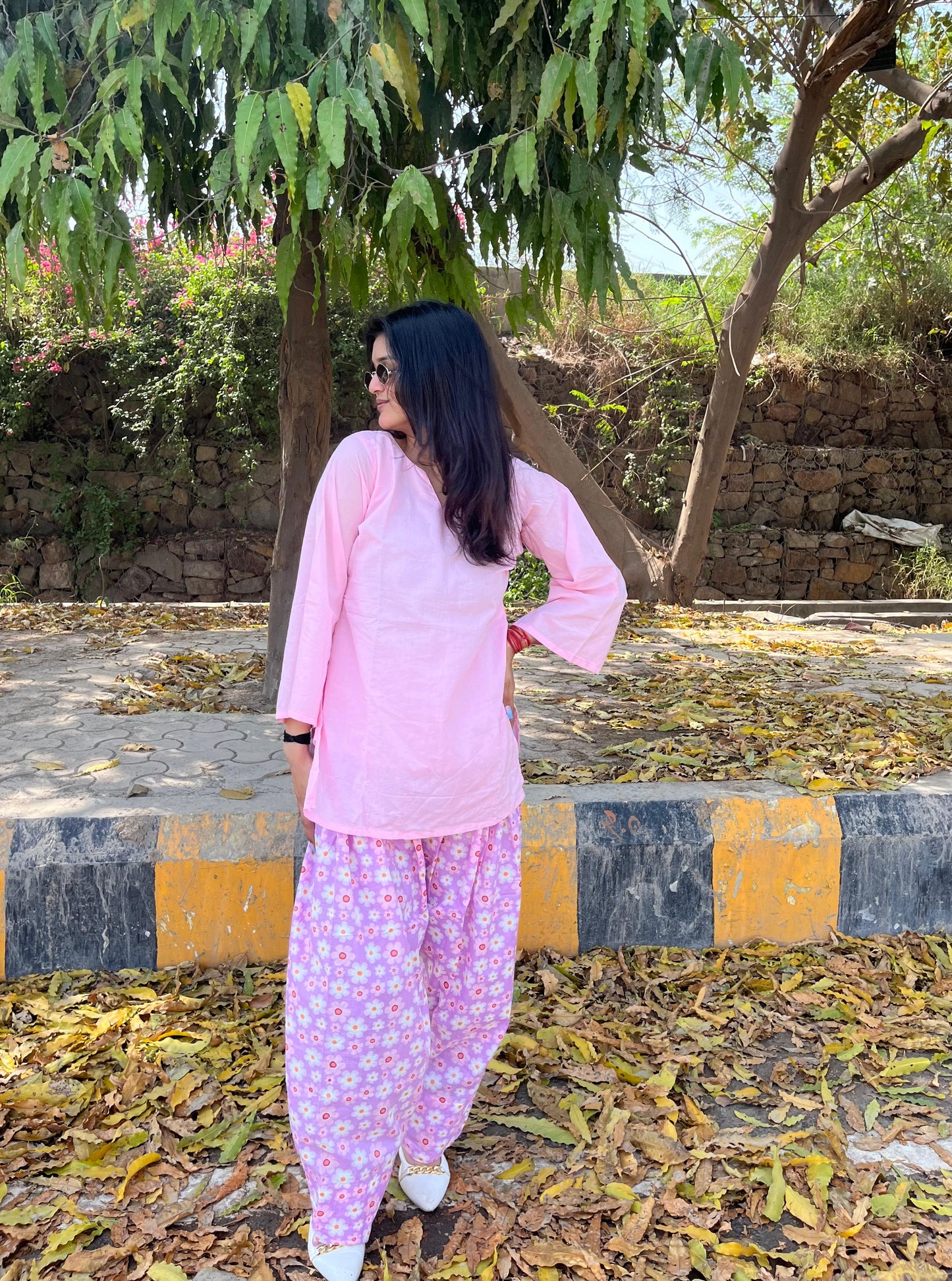 Pink daisy Farshi Set