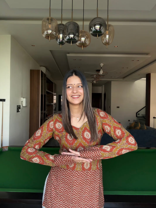 Kesarika Corset Back Straight Kurti