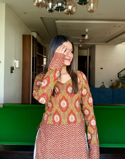 Kesarika Corset Back Straight Kurti