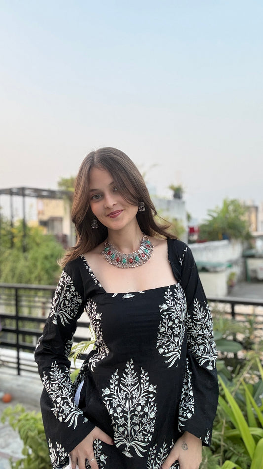 Nazakat in Black Straight Short Kurti