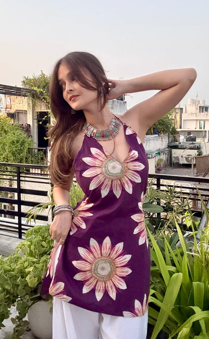 Gul Halter Neck Kurti