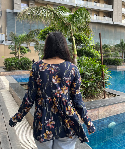 Pani Da Rang Peeplum Short Kurti