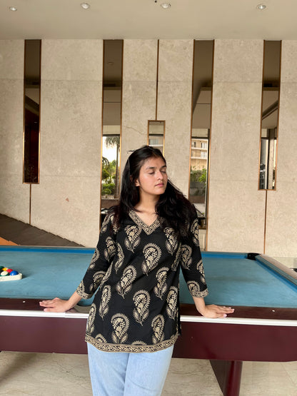 Chanda Straight Short Kurti