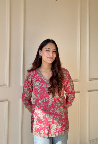 Pretty In Pink Straight Short Kurti