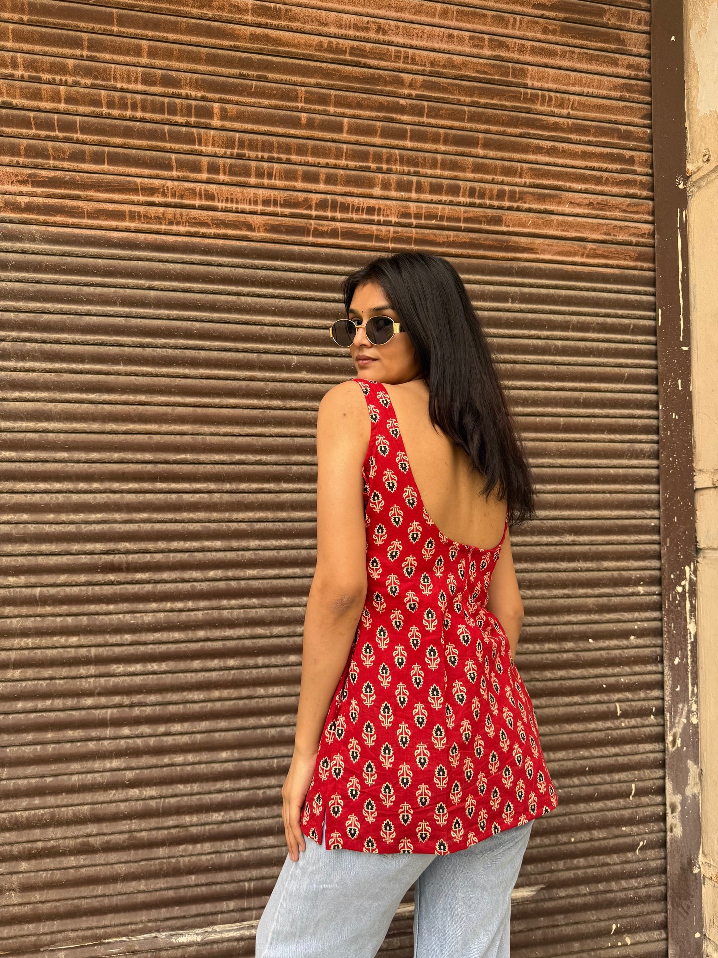 Blush Sleeveless Deep Backless Kurti