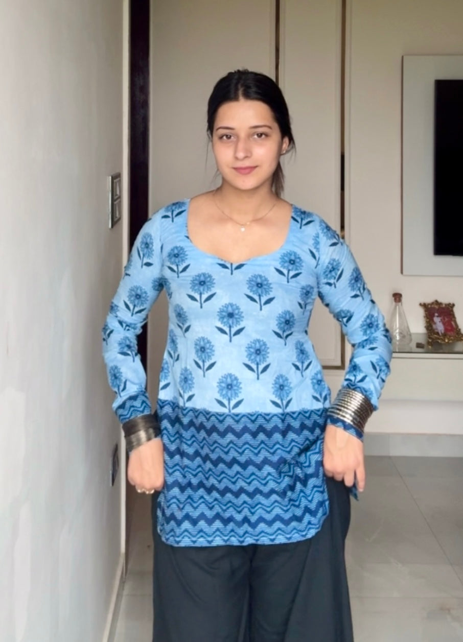 Aira Straight Short Kurti