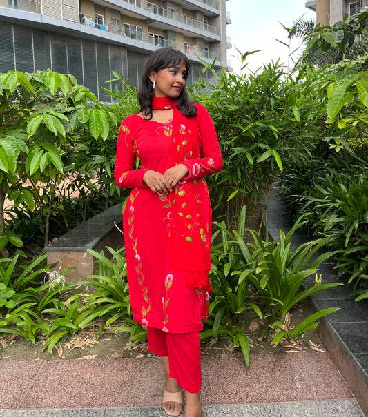 Handpainted Red Suit Set