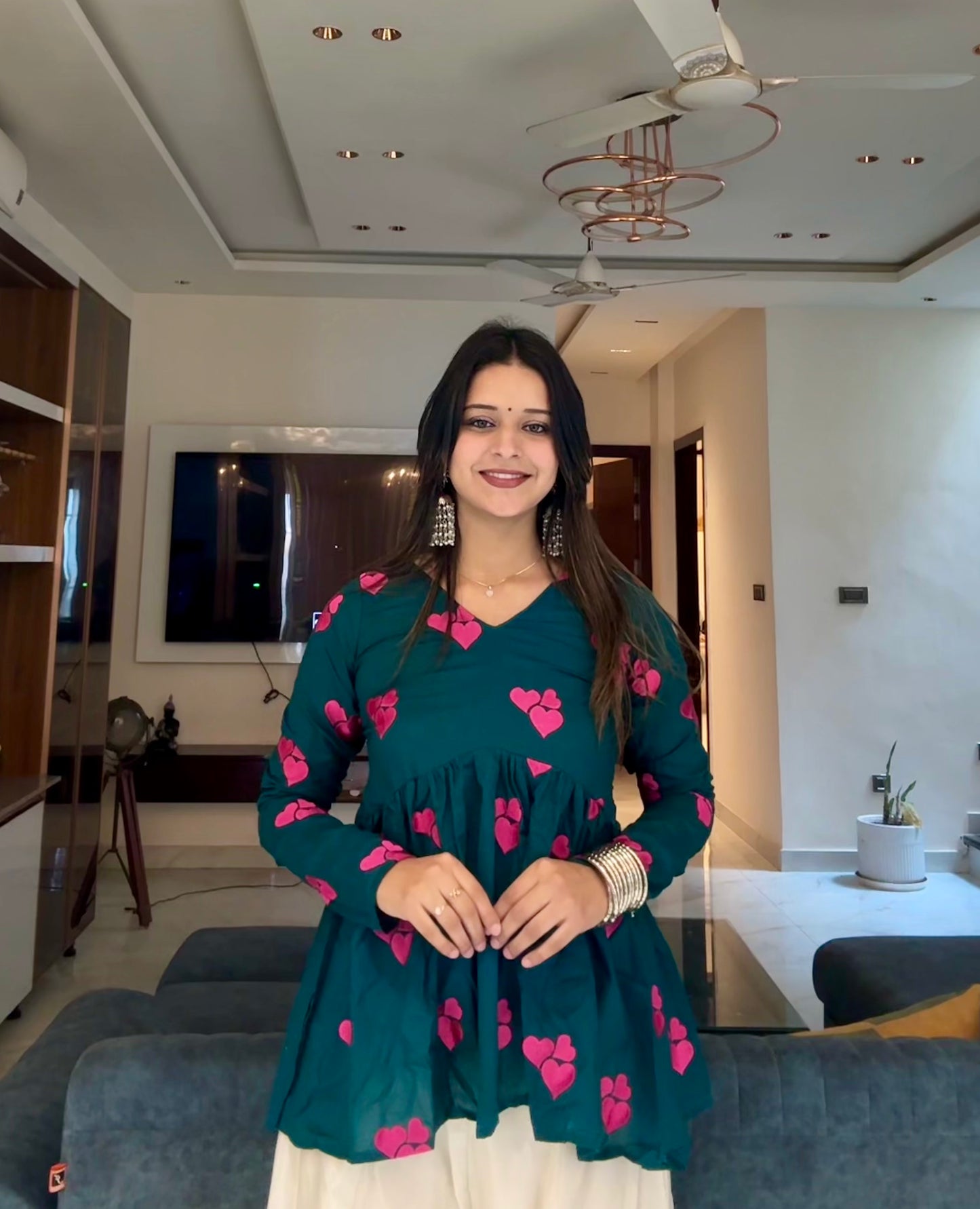 Green Flag Pelpum Kurti