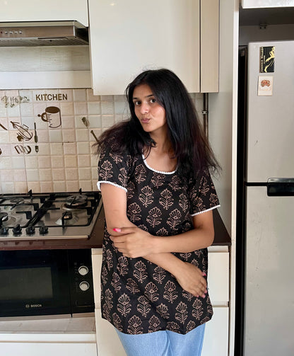 Vintage Black Straight Short Kurti