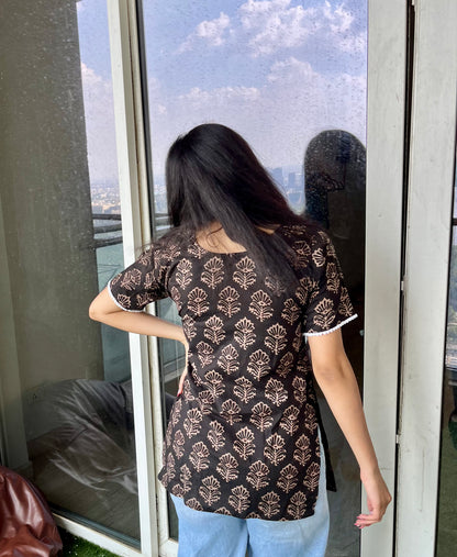 Vintage Black Straight Short Kurti