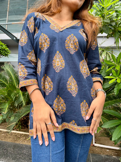 Lila Straight Short Kurti