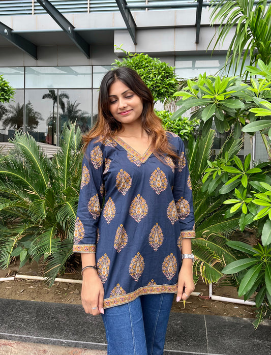 Lila Straight Short Kurti