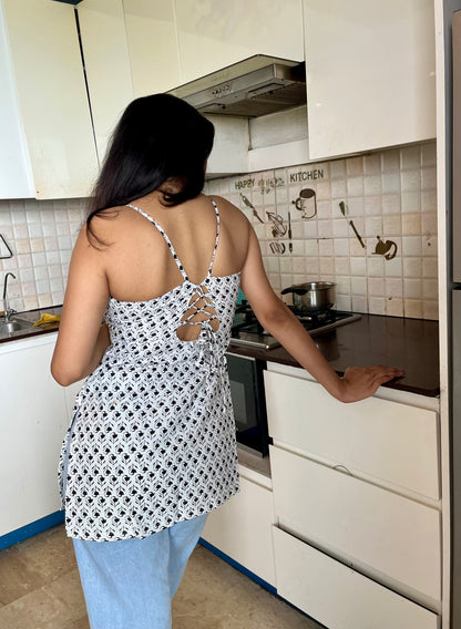 White Era Backless Straight Short Kurti