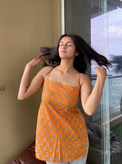 Orange Era Backless Straight Short Kurti