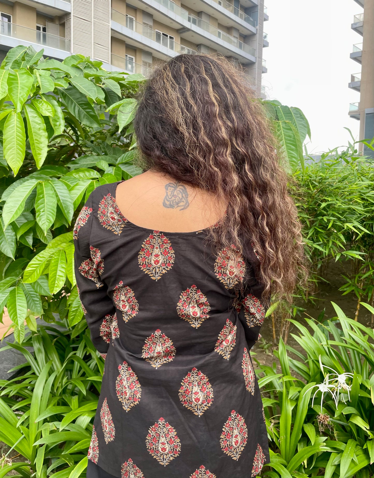 Black Lila Straight Short Kurti