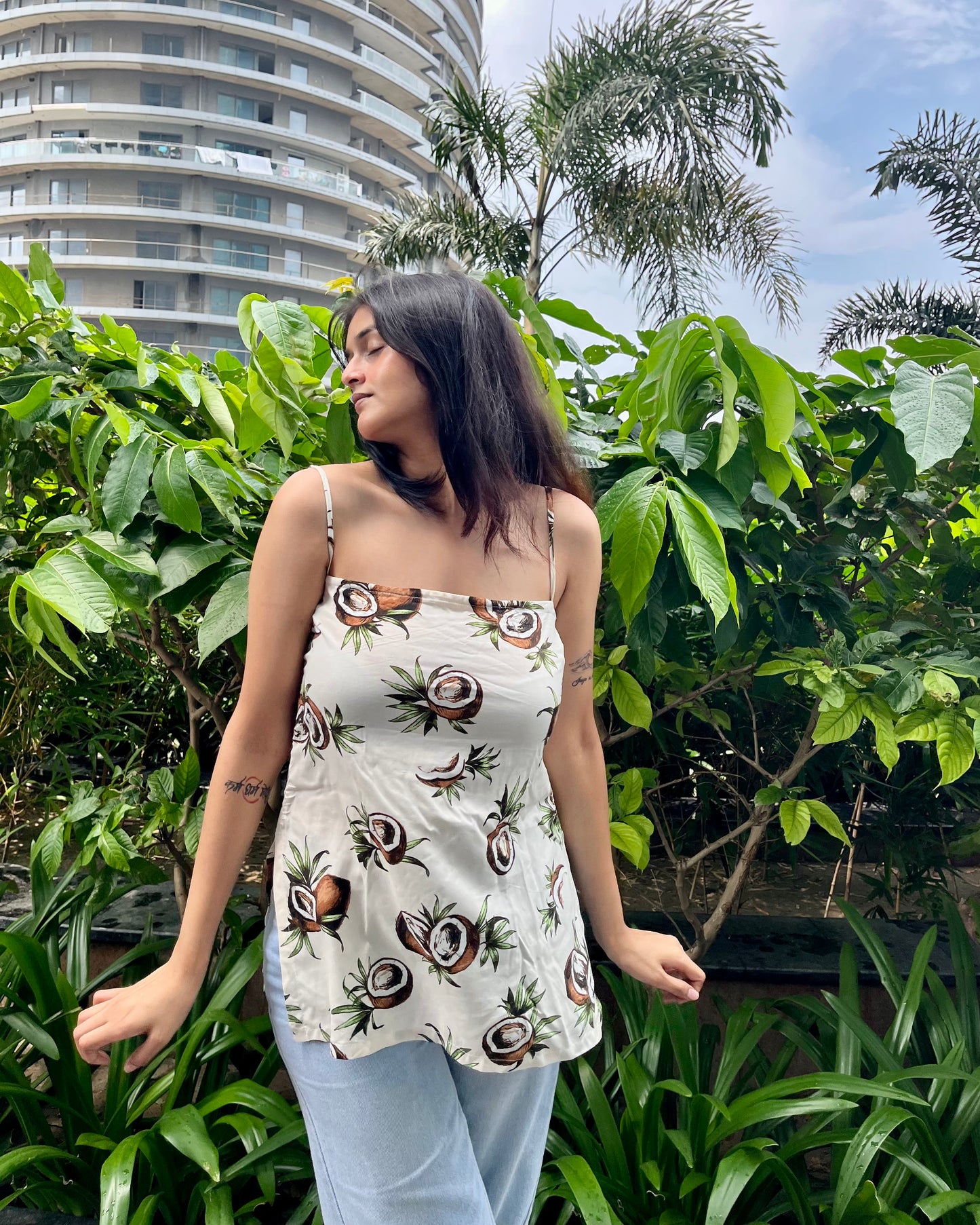 Nariyal Backless Straight Short Kurti