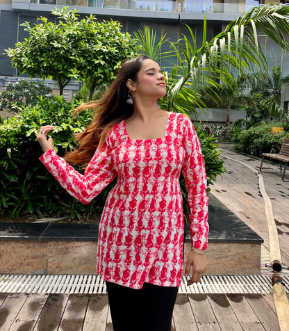 Aarohi Corset Back Straight Short Kurti