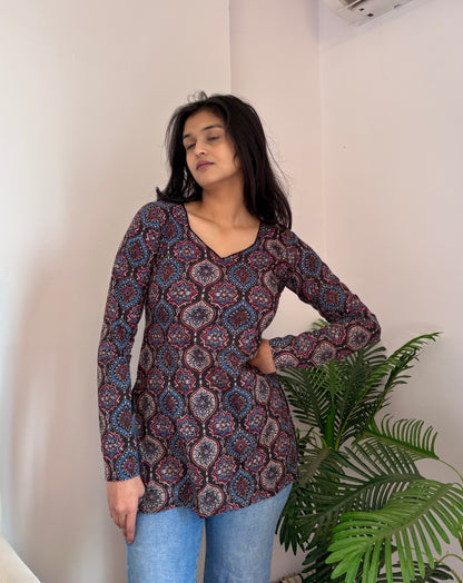 Tira Corset Back Short Kurti