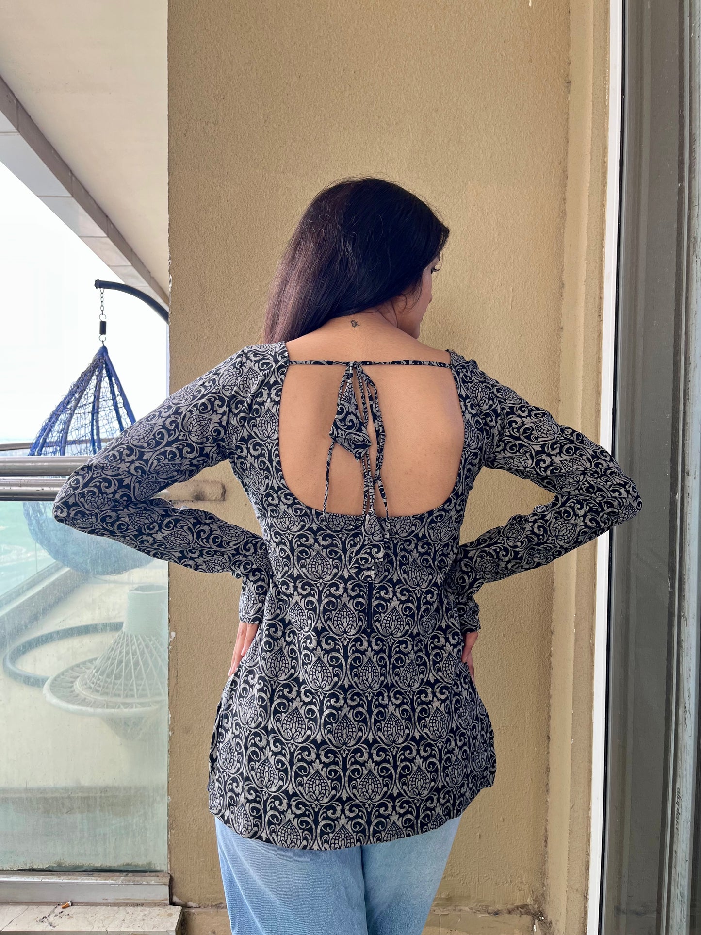 Kaajal Backless Straight Short Kurti