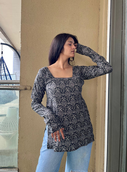 Kaajal Backless Straight Short Kurti