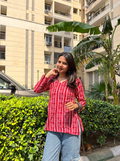 Laal Rang Backless Straight Short Kurti