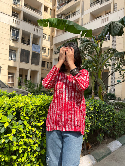 Laal Rang Backless Straight Short Kurti