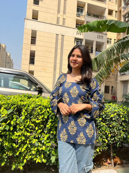 Kashvi Straight Short Kurti