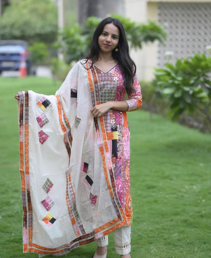 Juhi Kurta Set
